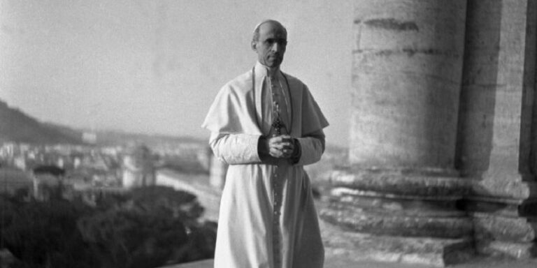 Pio XII, as trevas não o dominaram