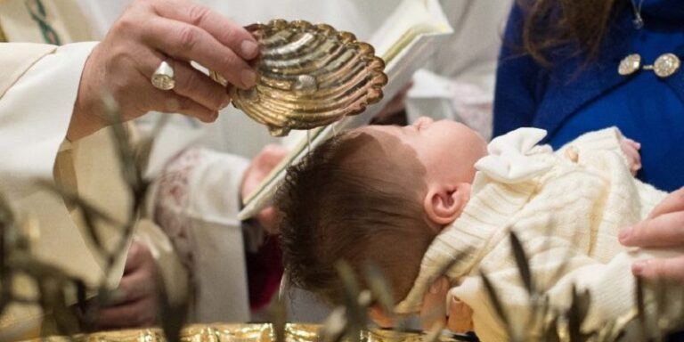Bien baptisé