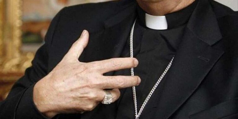 Ex-sacerdote Luis Pedrosa, analisando as razões do seu abandono da Igreja Católica