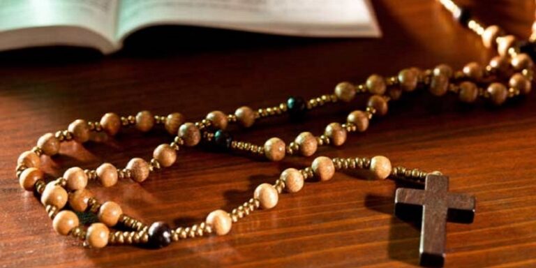 Le pouvoir du Saint Rosaire