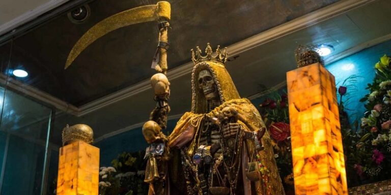 El culto a la santa muerte